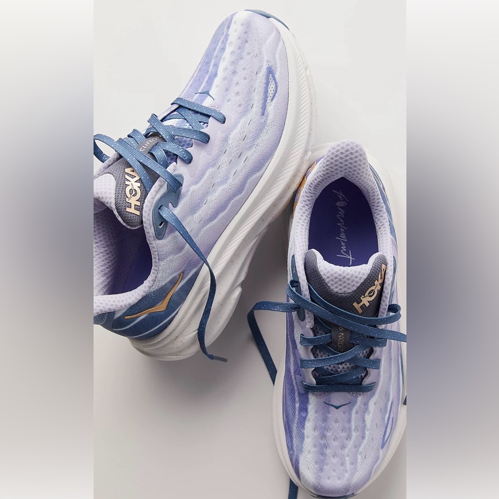 Hoka Women's Purple and Blue Sneakers
